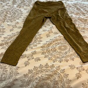 Tek Gear Maternity yoga pants, size L, color light orange/black